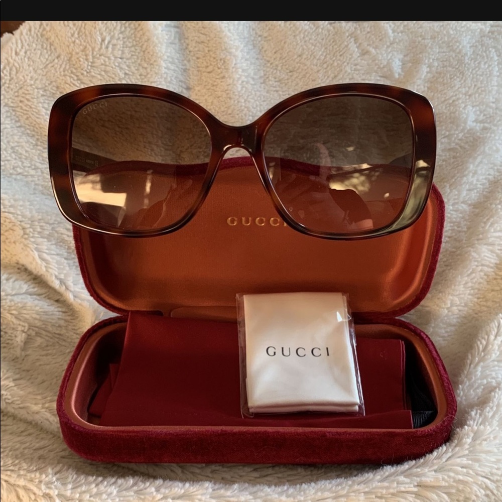 Gucci sunglasses